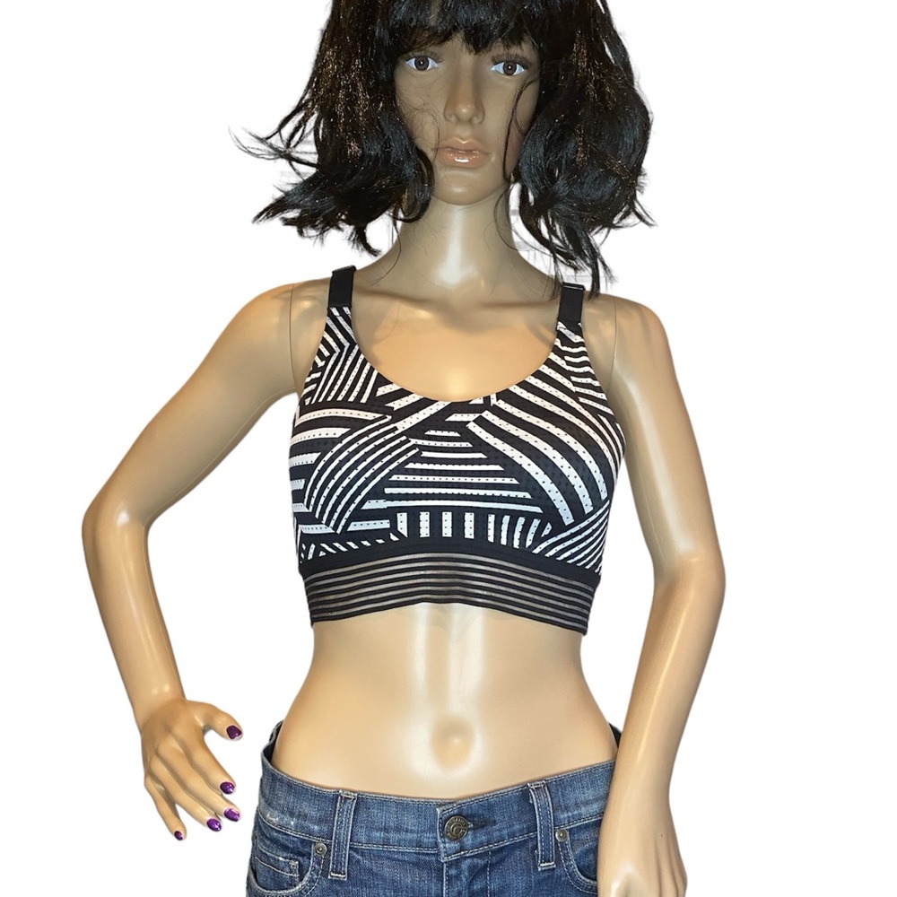 Victoria Sport Medium Impact Athletic Workout Sports Bra Striped Size 34C EUC